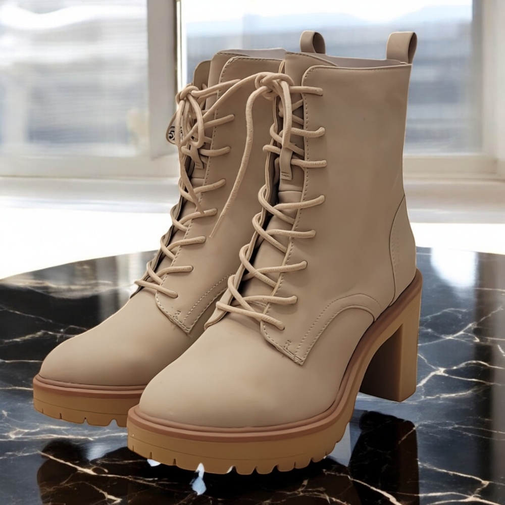 Dolce Vita Women's Jaycob Lace'up Ankle Boots Size 9.5 NWT & New In Box